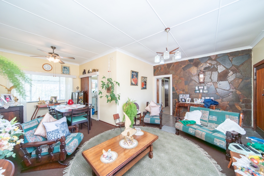 3 Bedroom Property for Sale in Sunnyridge Eastern Cape